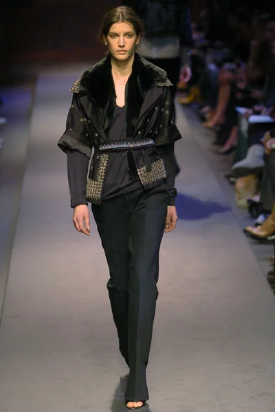 Look 37